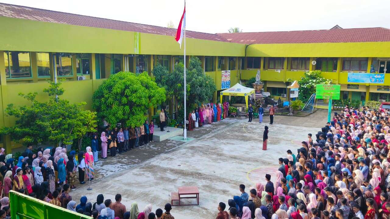 UPACARA MEMPERINGATI HARI KARTINI & JUARA LOMBA , 21 APRIL 2026 SMA NEGERI 18 PALEMBANG